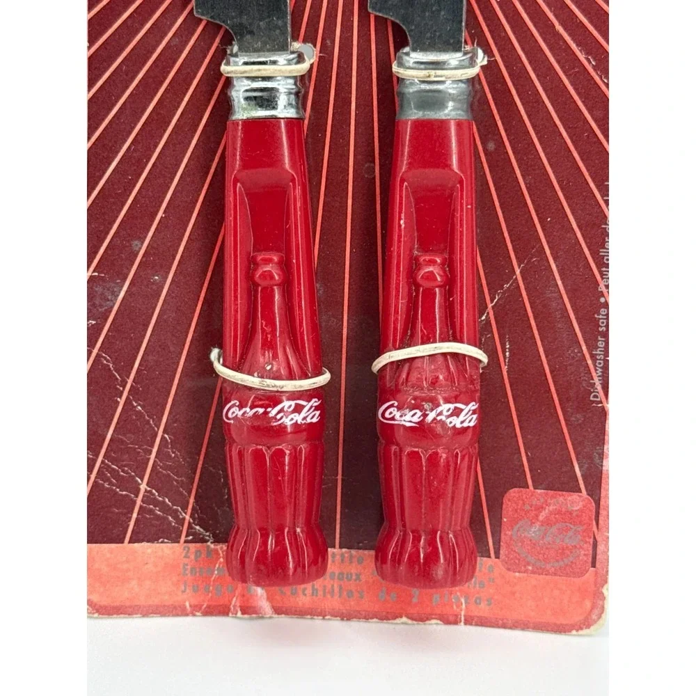 Coca-Cola Bottle Handle Spreaders Knives Set Gibson Red Plastic Vintage